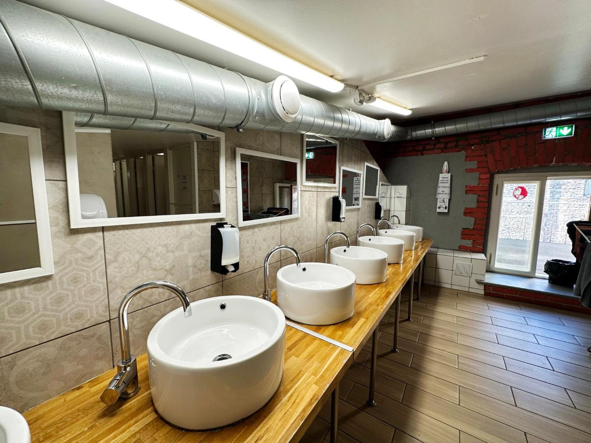 Imaginary (adults Only) Hostal